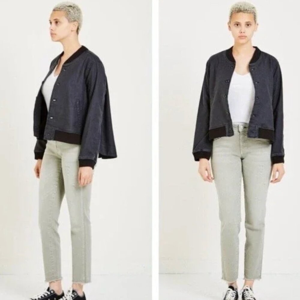 The Great. The Swingy Bomber Jacket in Black Women’s Size Small